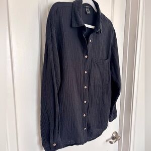 Forever 21 Black 100% Cotton Button Down Shirt